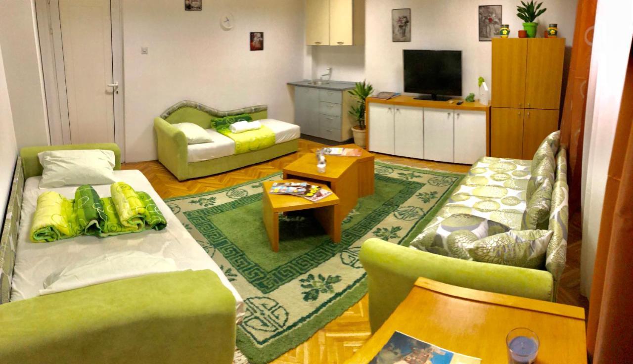 Hostel Twc Belgrad Exterior foto